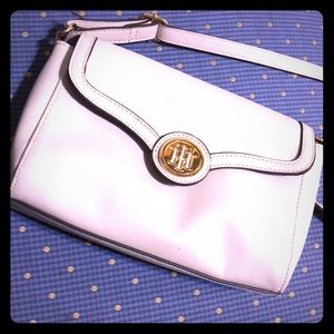 Tommy Hilfiger crossbody purse